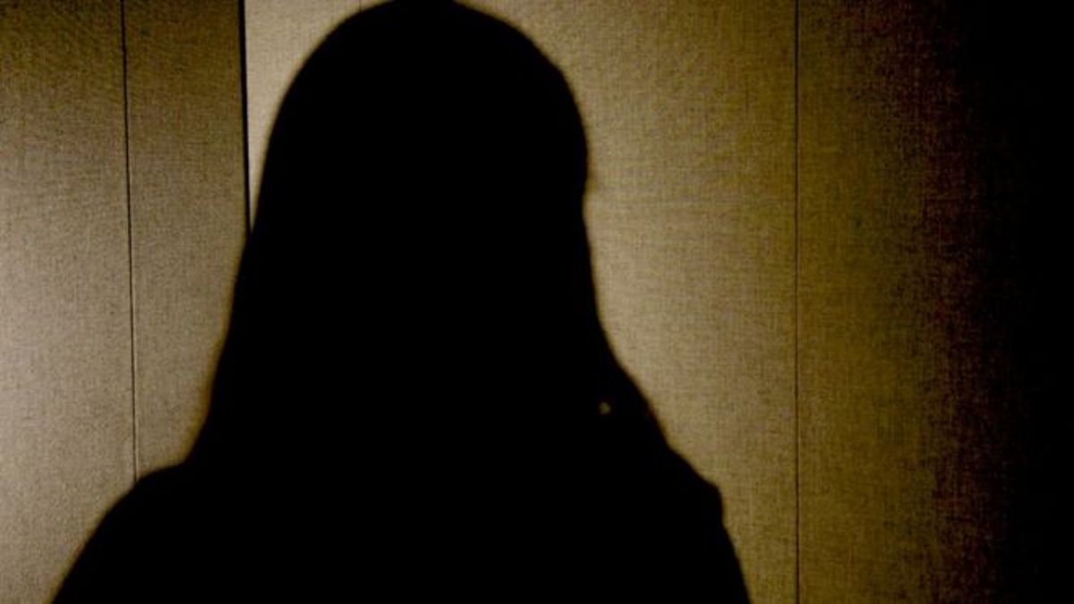 Adolescente de 14 anos engravida após ser estuprada mais de 15 vezes pelo tio