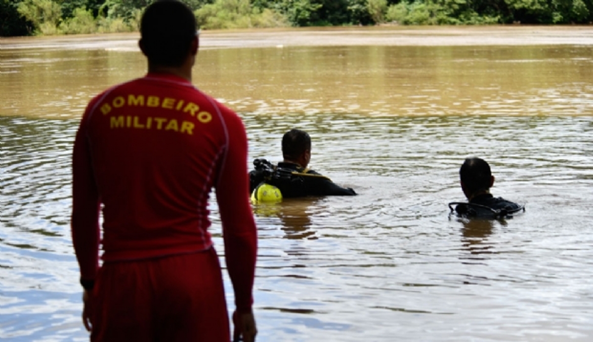 Jovem de 20 anos morre ao salvar esposa de afogamento