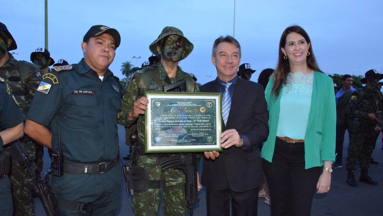 Tenente Joelma da Polícia Militar de Cuiabá conclui curso em 2º lugar em Roraima