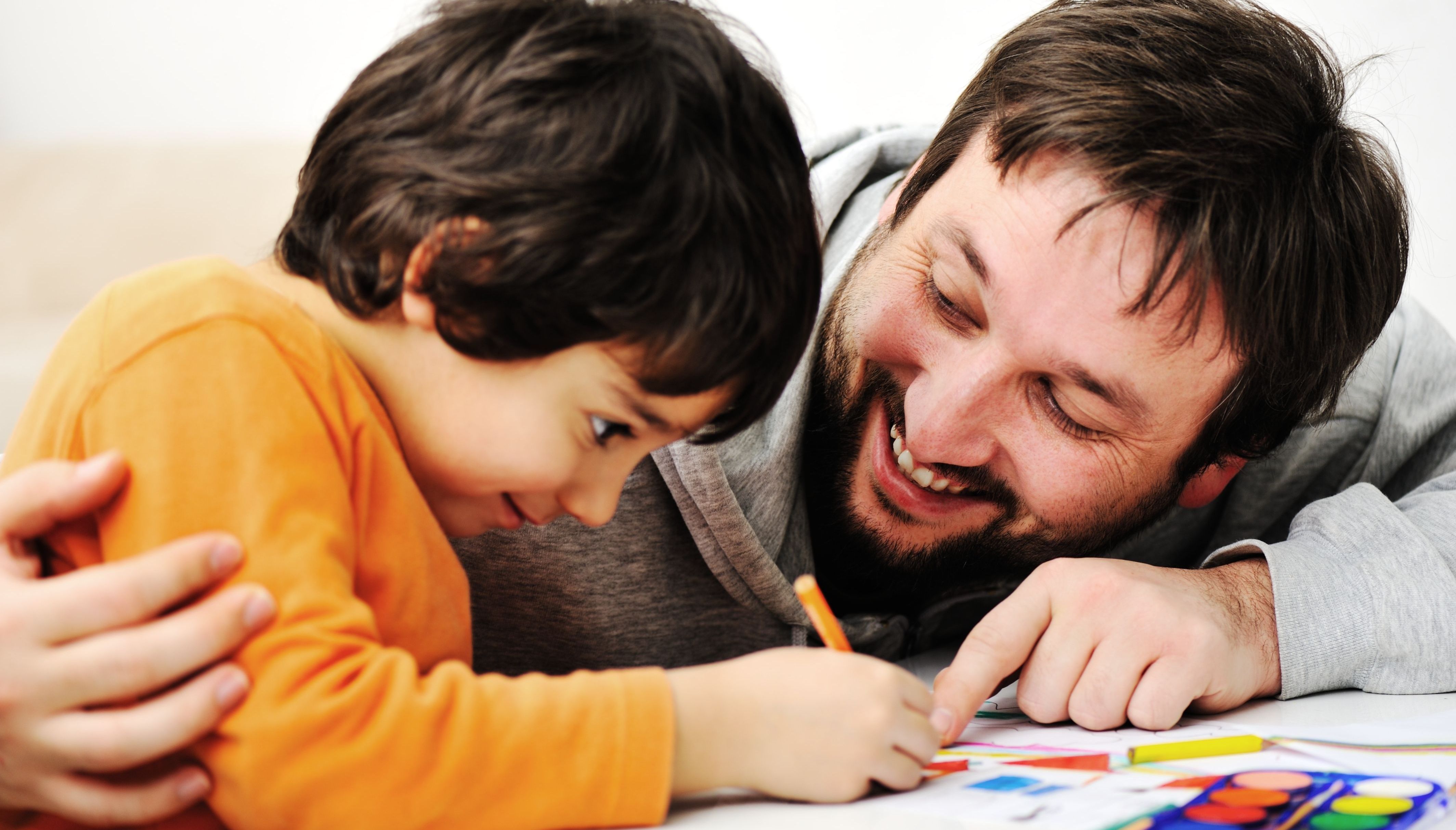 Participação de pais na vida escolar melhora desempenho dos filhos