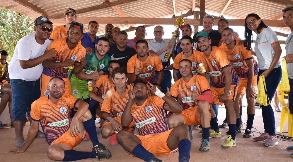 Vila Bueno é campeã de futebol society da zona rural em Rondonópolis