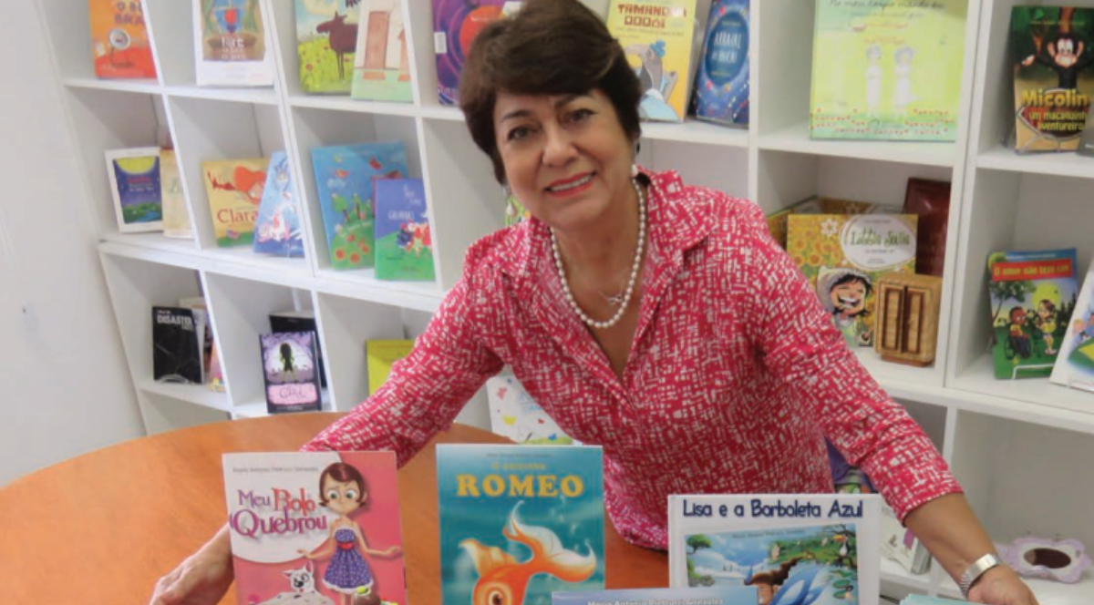 Escritora de literatura infantil participa de piquenique literário com alunos da rede municipal em Rondonópolis