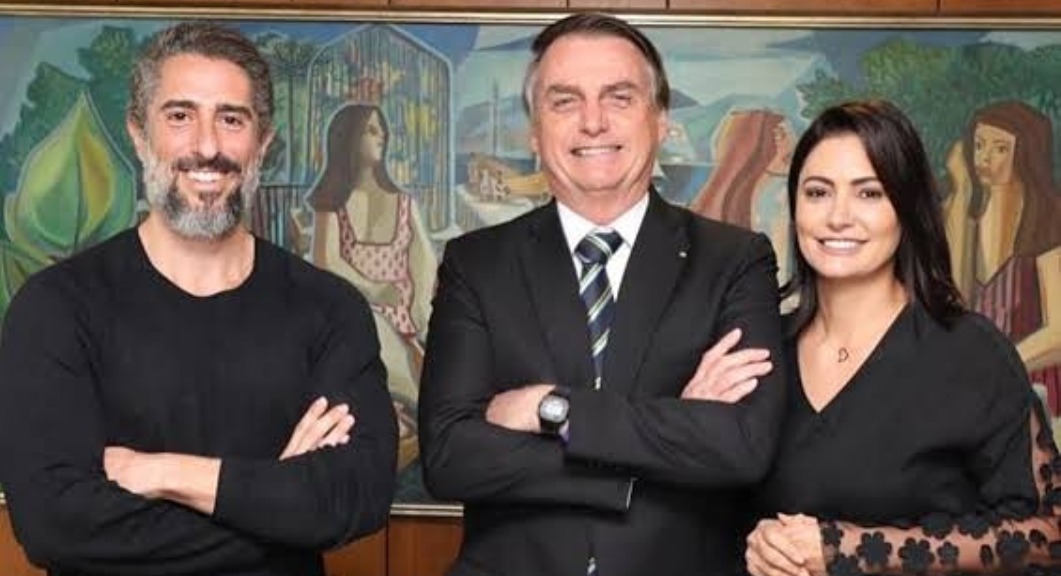 Bolsonaro sanciona lei que institui carteira nacional do autista