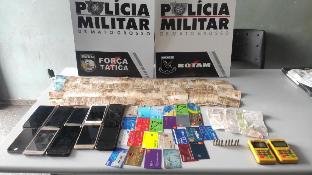 Rotam prende 5 suspeitos de aplicar golpes em página de vendas na internet