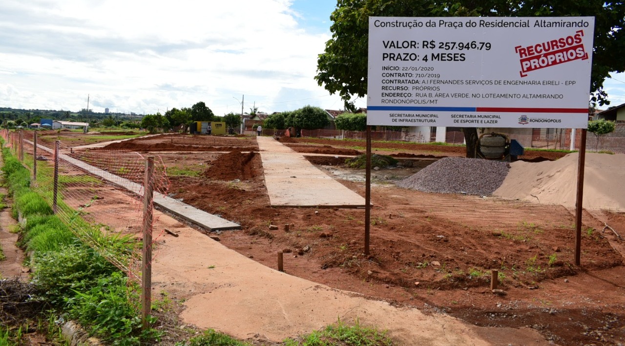 Obras da praça do Residencial Altamirando estão avançando