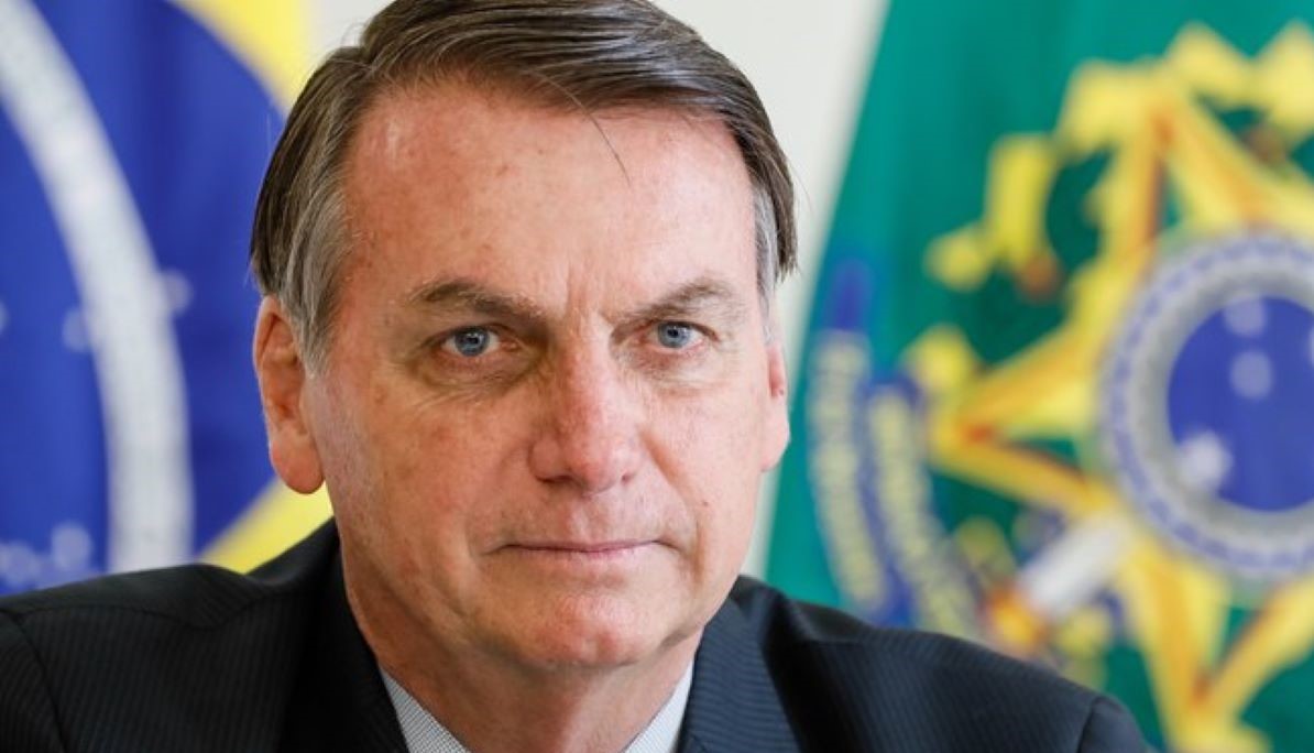 Bolsonaro pode decidir sobre isolamento, diz PGR