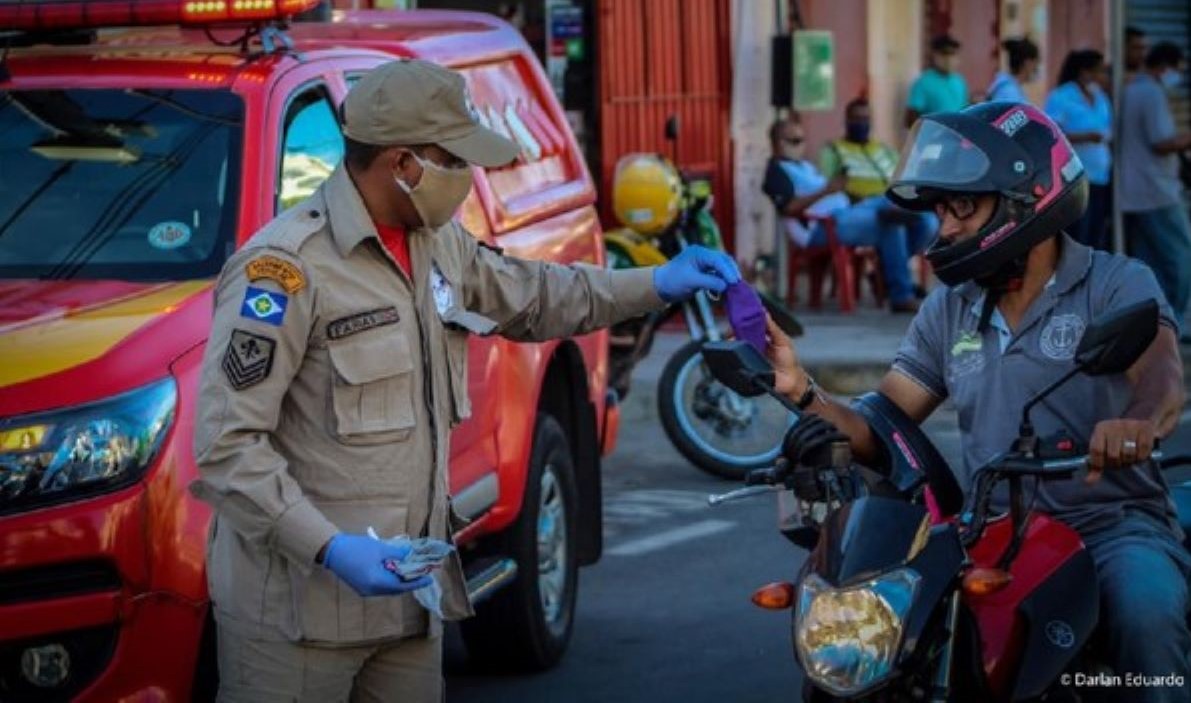 Uso obrigatório de máscara vale a partir desta 2ª para moradores de MT; governo fará campanha e prevê multa