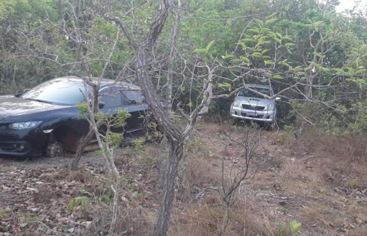 Jangada | Polícia descobre esconderijo de carros roubados