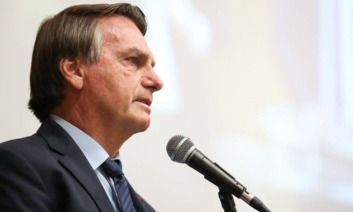 Bolsonaro determina articulação extra no combate à covid-19