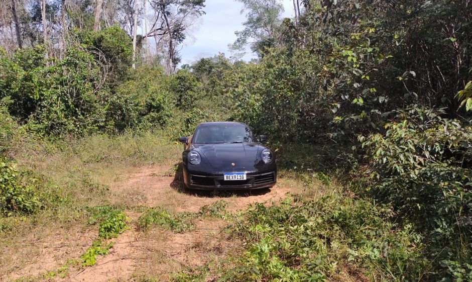 Mato Grosso | Adolescentes furtam Porsche e o abandonam em mata após combustível acabar