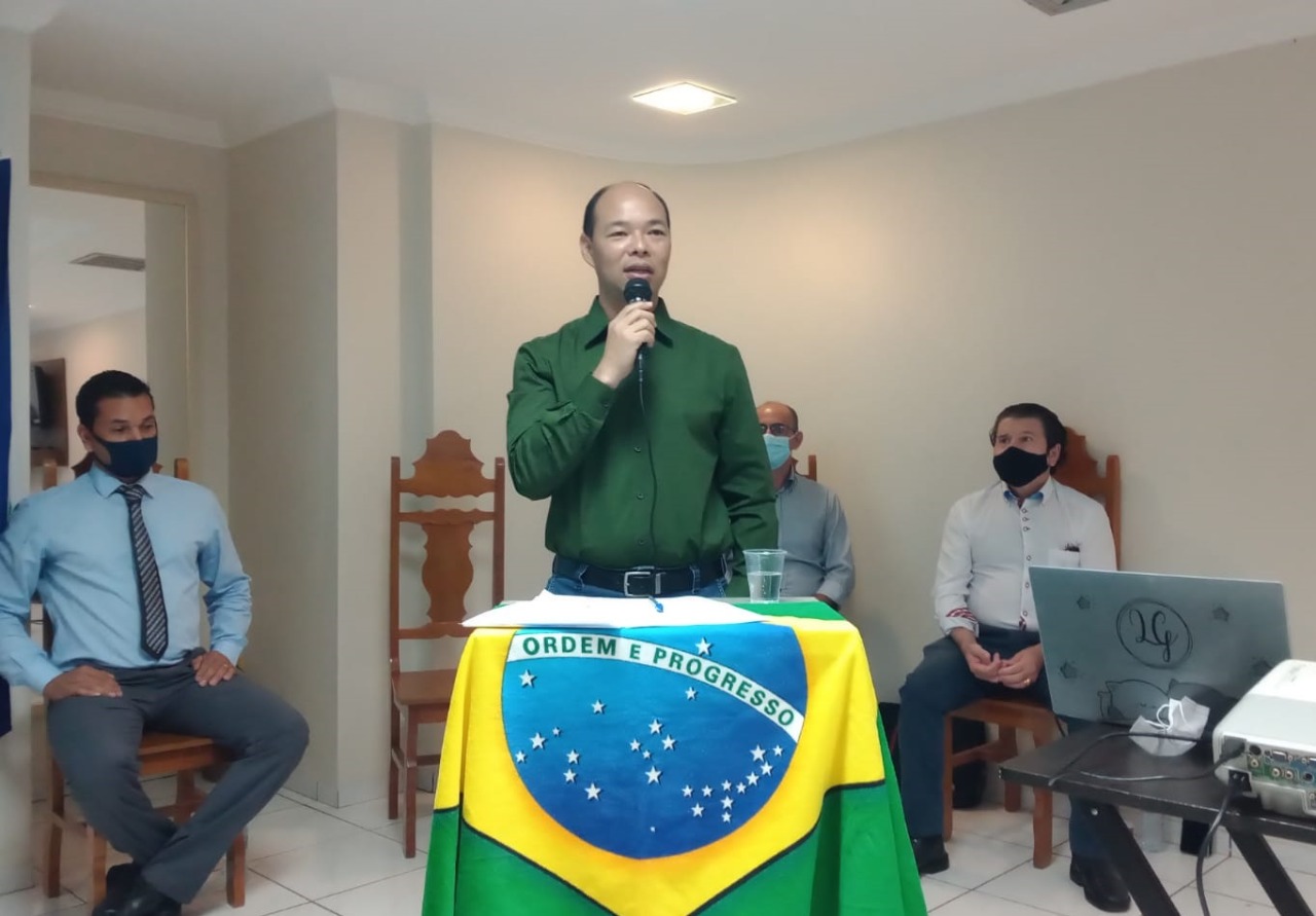Nakamoto se filia no Patriota e lança pré-candidatura à deputado estadual por Cáceres e a região oeste