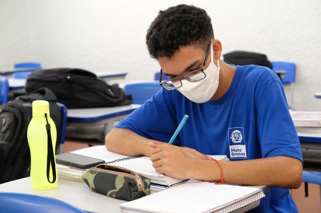 Conselho Estadual de Educação homologa Documento Curricular para etapa do no novo Ensino Médio em Mato Grosso