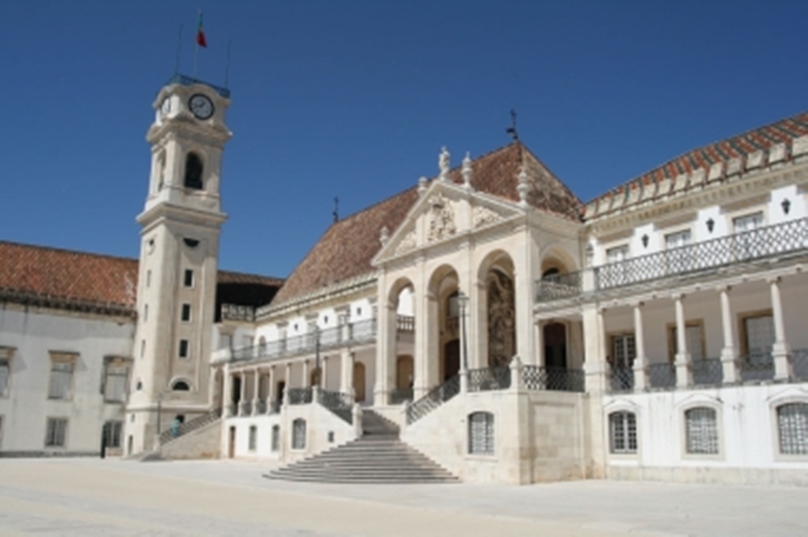 Brasileiros contam como a nota do Enem os levou para Portugal