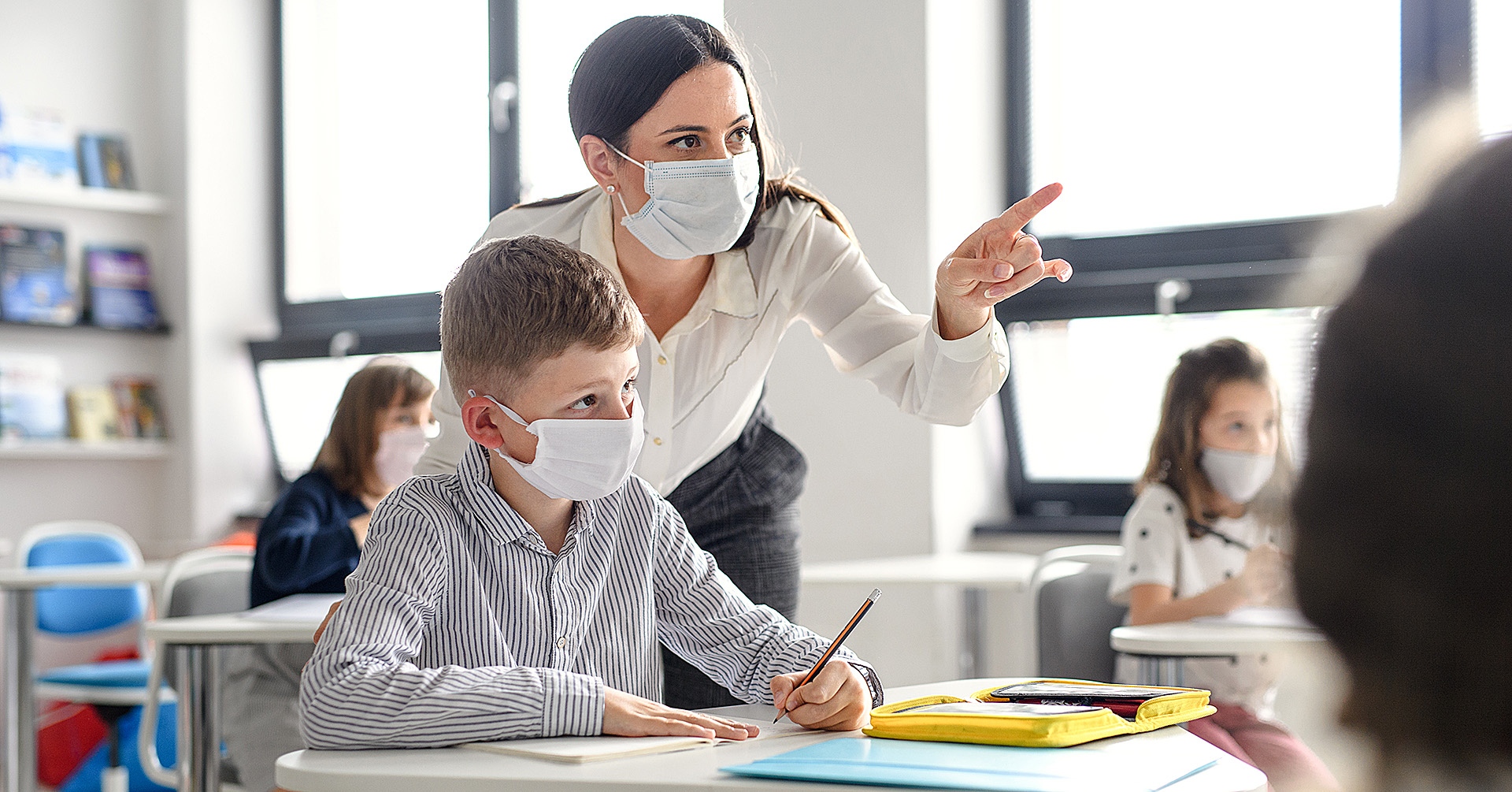 Escolas precisam se adaptar após estresse causado em alunos pela pandemia