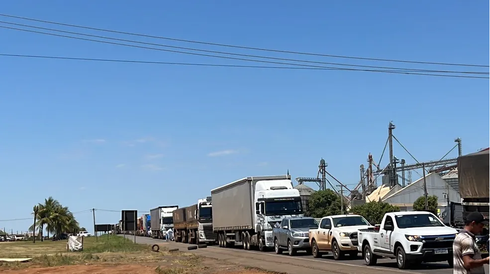 Mato Grosso volta a ter interdições em rodovias federais de atos contra o resultado das eleições