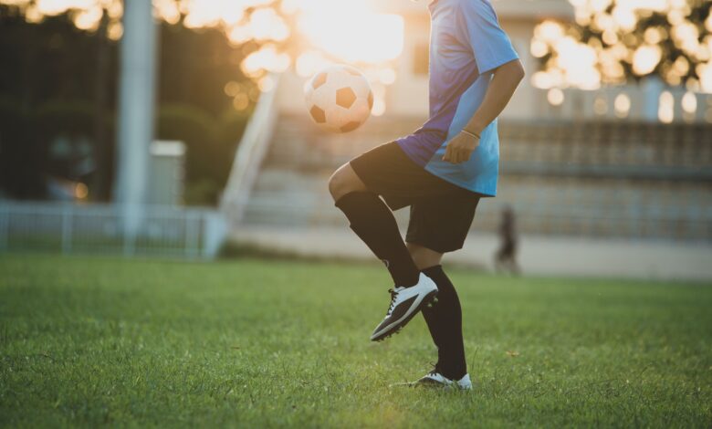 Em ritmo de Copa do Mundo, cresce a busca por escolinhas de futebol