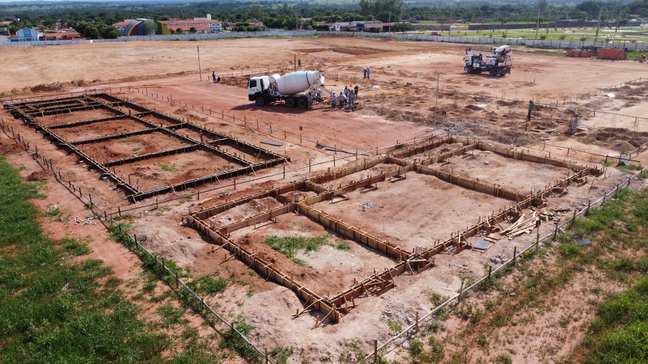 Rondonópolis | Prefeitura dá início a obra de escola equipada com complexo esportivo