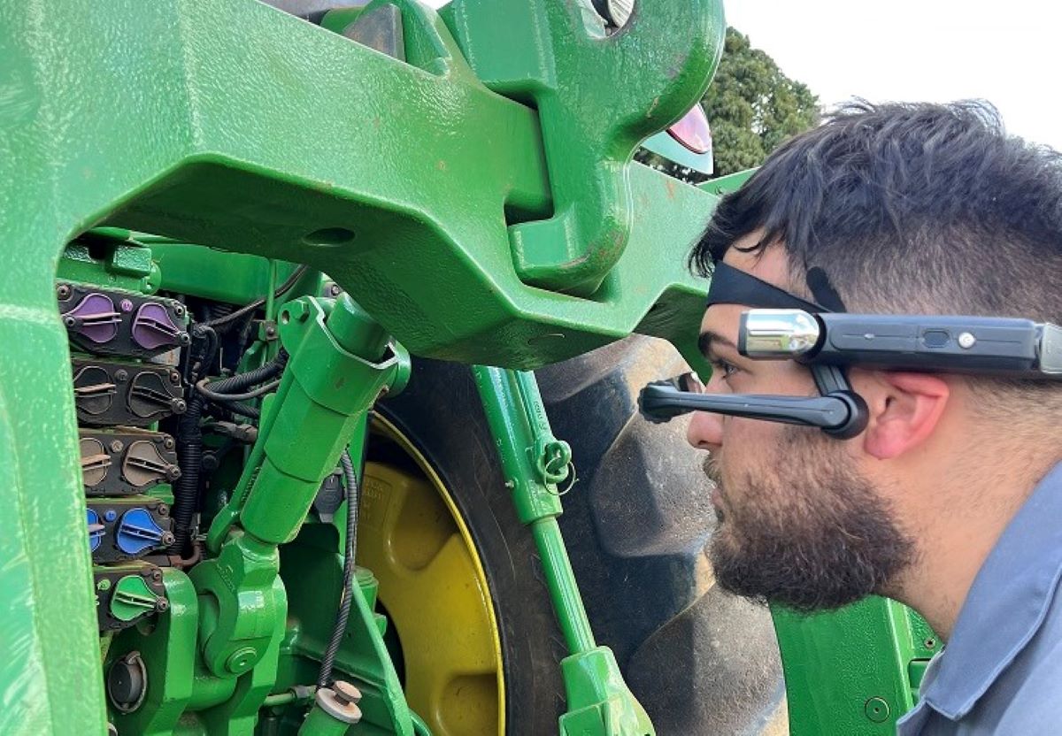 Óculos de realidade aumentada agiliza atendimento a produtores em MT e MS