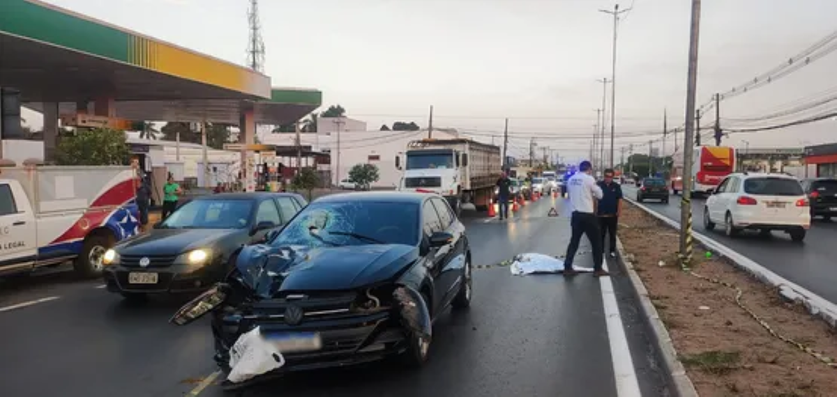 Mulher morre atropelada ao tentar atravessar avenida de Cuiabá