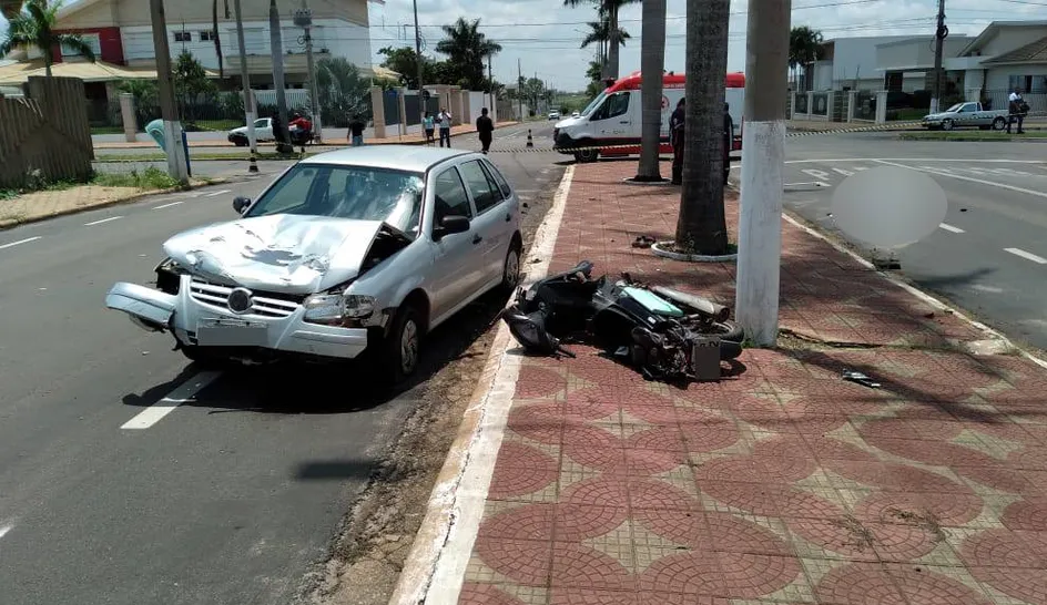 Motociclista morre em acidente com carro em Primavera do Leste