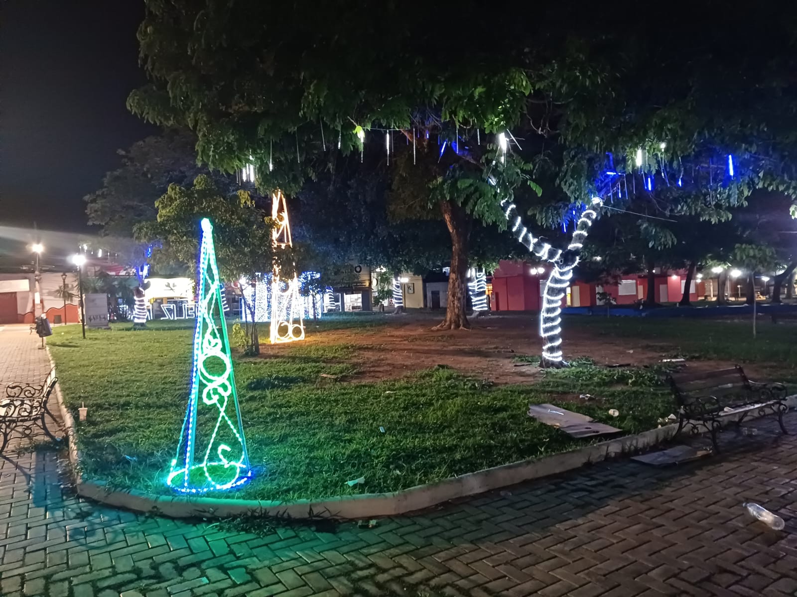 Rondonópolis | Depois das comemorações dos 70 anos, cidade lança luzes de Natal
