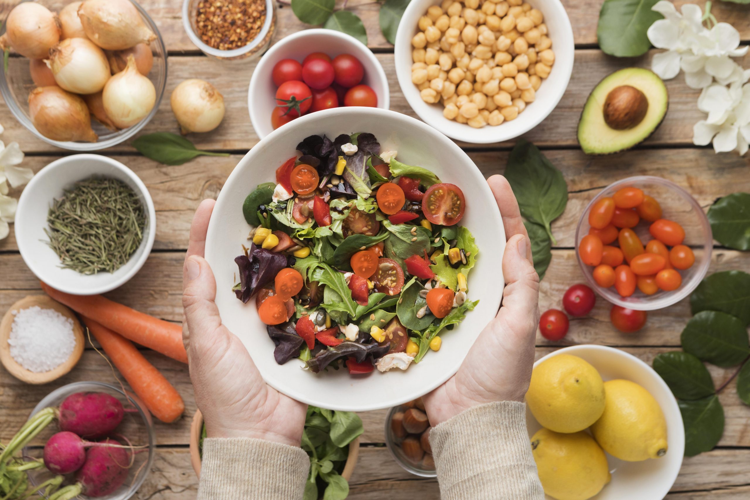 Dieta vegana ajuda na diminuição das ondas de calor da menopausa, aponta pesquisa