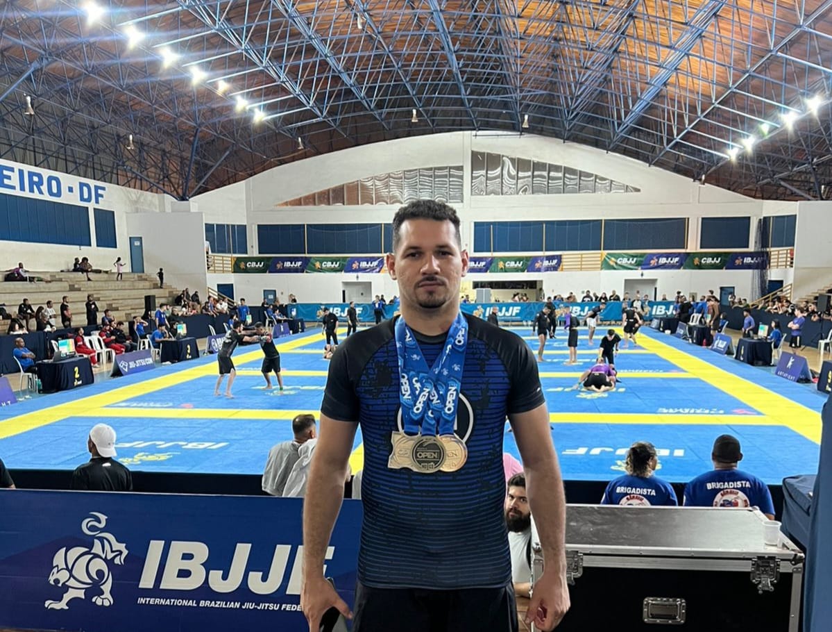 Fiscal da prefeitura de Cáceres participa de mundial de Jiu-Jitsu em São Paulo