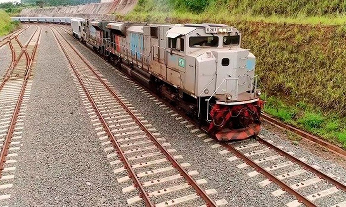 Governo vai atualizar projeto da Ferrogrão para viabilizar licenciamento, diz ministro