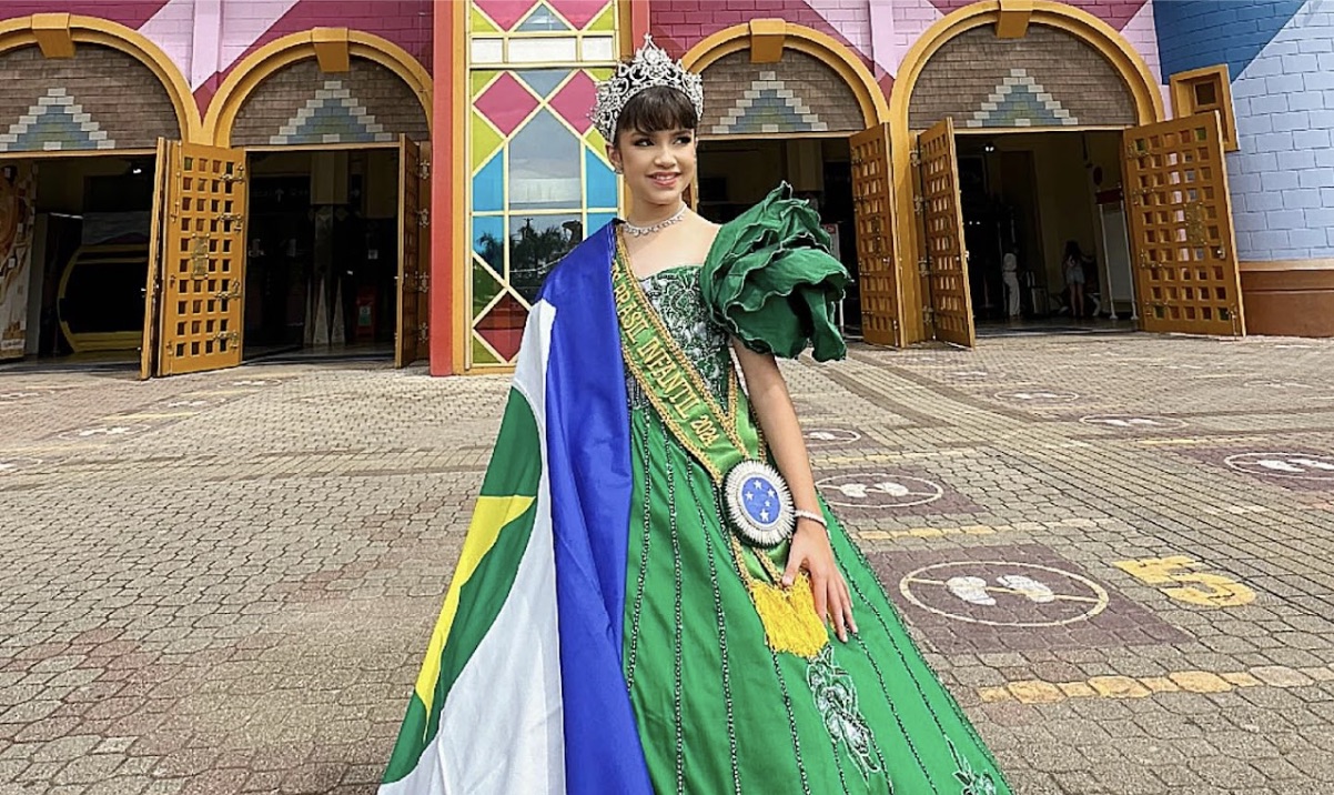 Miss Brasil Infantil 2024: Mato-grossense de 10 anos, Paloma Fernandes vence final no Beto Carreiro