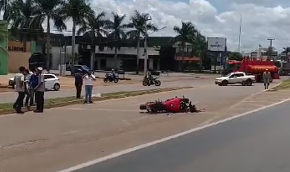 Motociclista morre em acidente com carreta na BR-163 em Sorriso