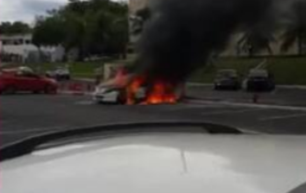 Várzea Grande | Estudante sofre queimaduras após carro explodir enquanto dava partida em estacionamento de universidade