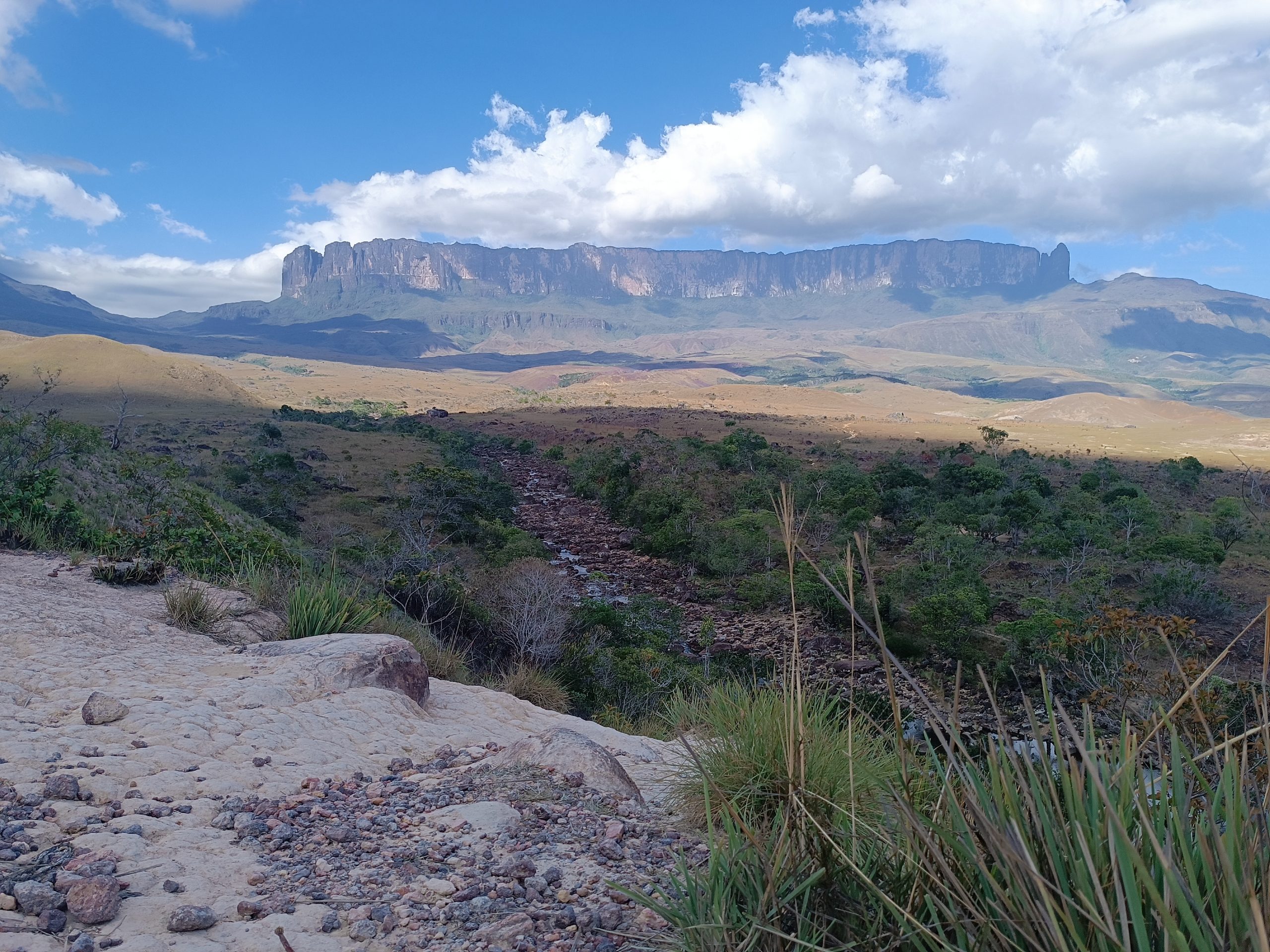 Monte Roraima: o que você precisa saber antes de visitar o gigante da tríplice fronteira