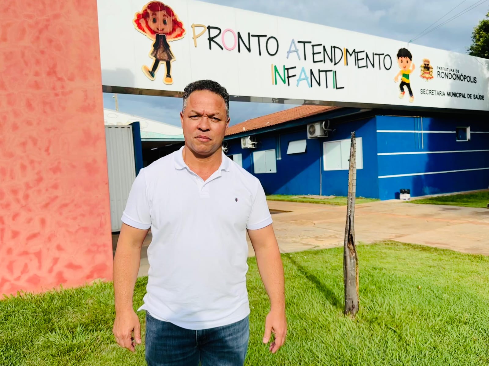 Cláudio Ferreira garante ambulância para PA Infantil de Rondonópolis