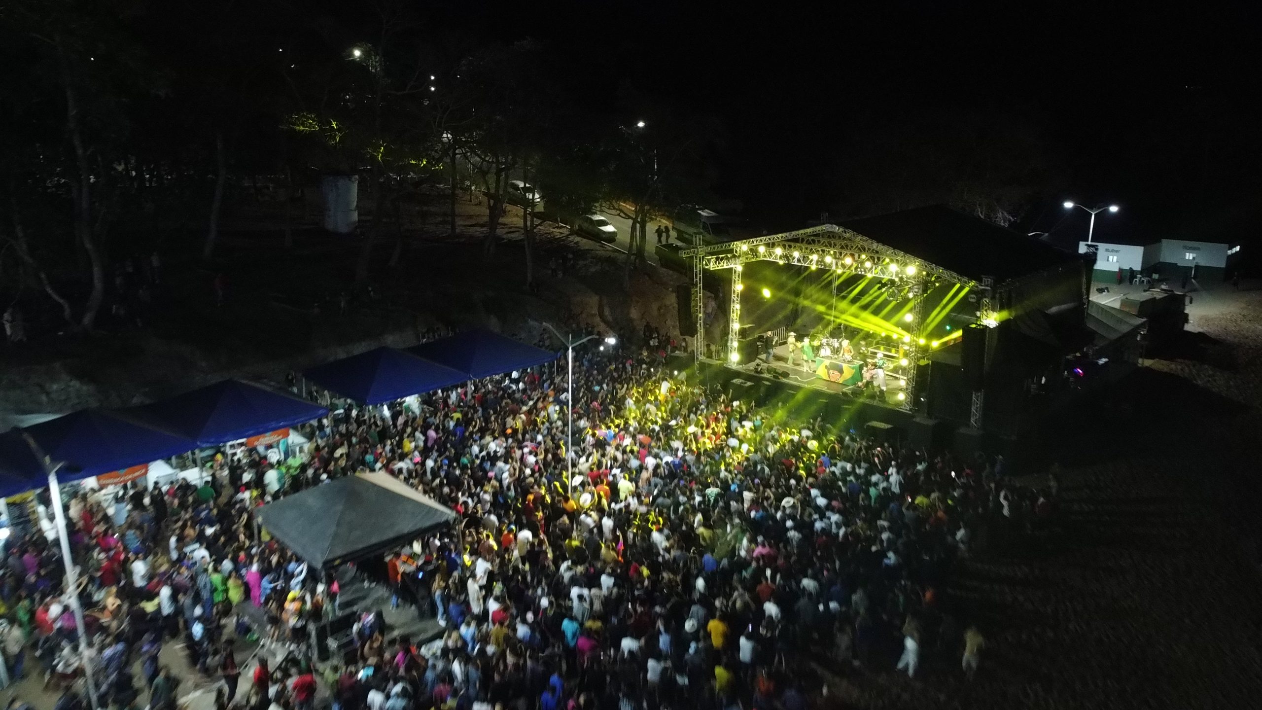 Mais de 10 mil pessoas passaram pelo Festival de Praia em Tesouro 