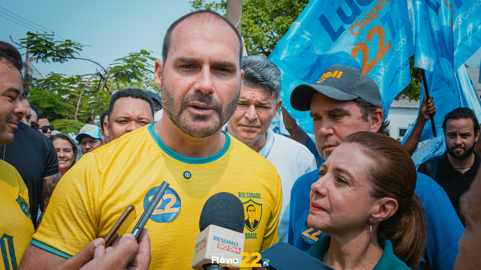 Eduardo Bolsonaro critica falta de água em Várzea Grande e reforça apoio a Flávia e Zaeli