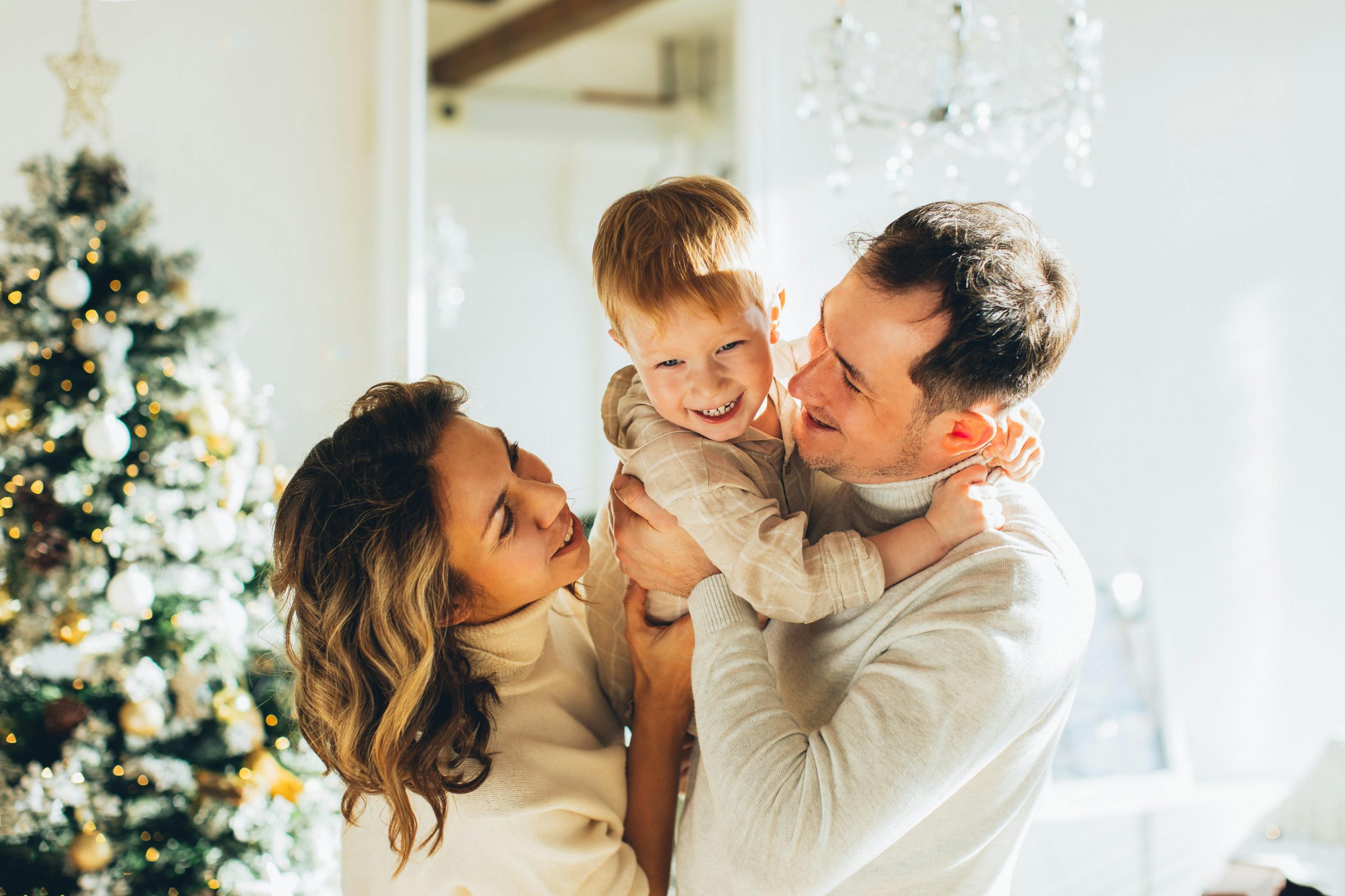 Saiba algumas brincadeiras para fazer com as crianças durante as férias de Natal