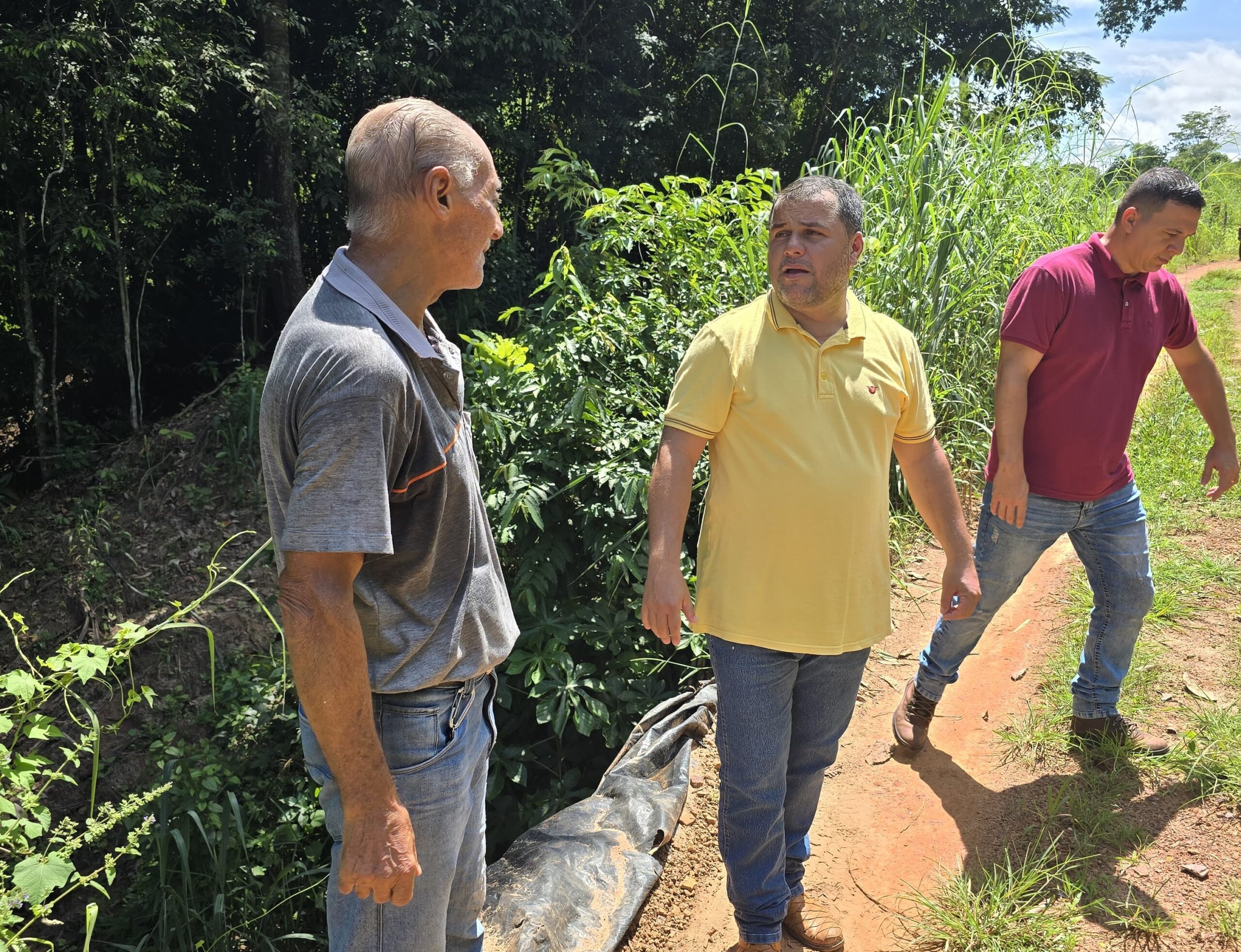 Vereador Anderson Bananeiro visita assentamento Vale Encantado e recebe reivindicações sobre infraestrutura e serviços públicos